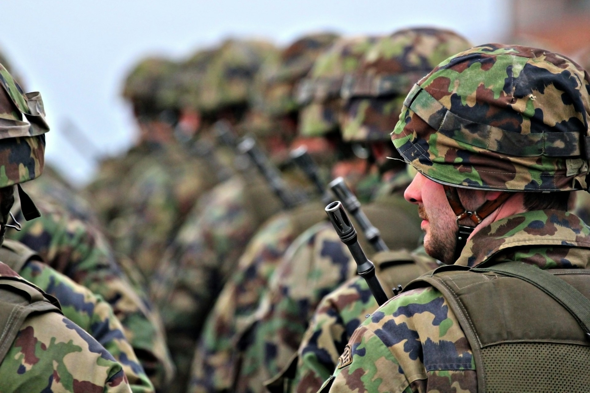 soldiers in camouflage